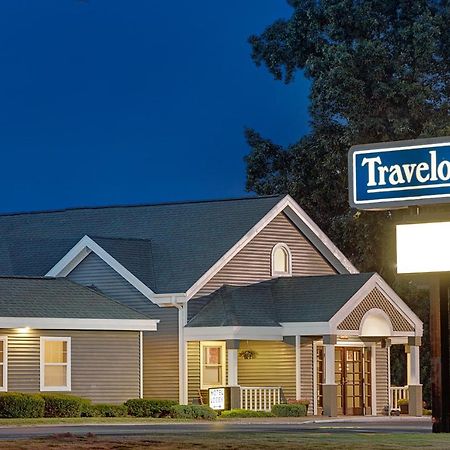 Travelodge By Wyndham Айова Сити Екстериор снимка